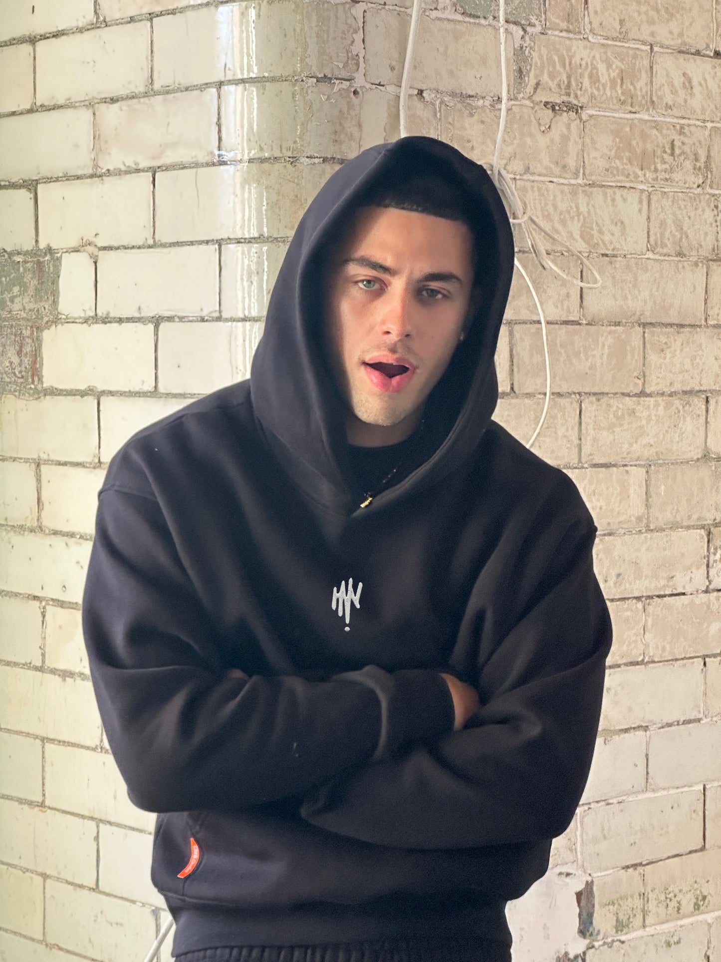 MULEN SIGNATURE EMBROIDRED HOODIE