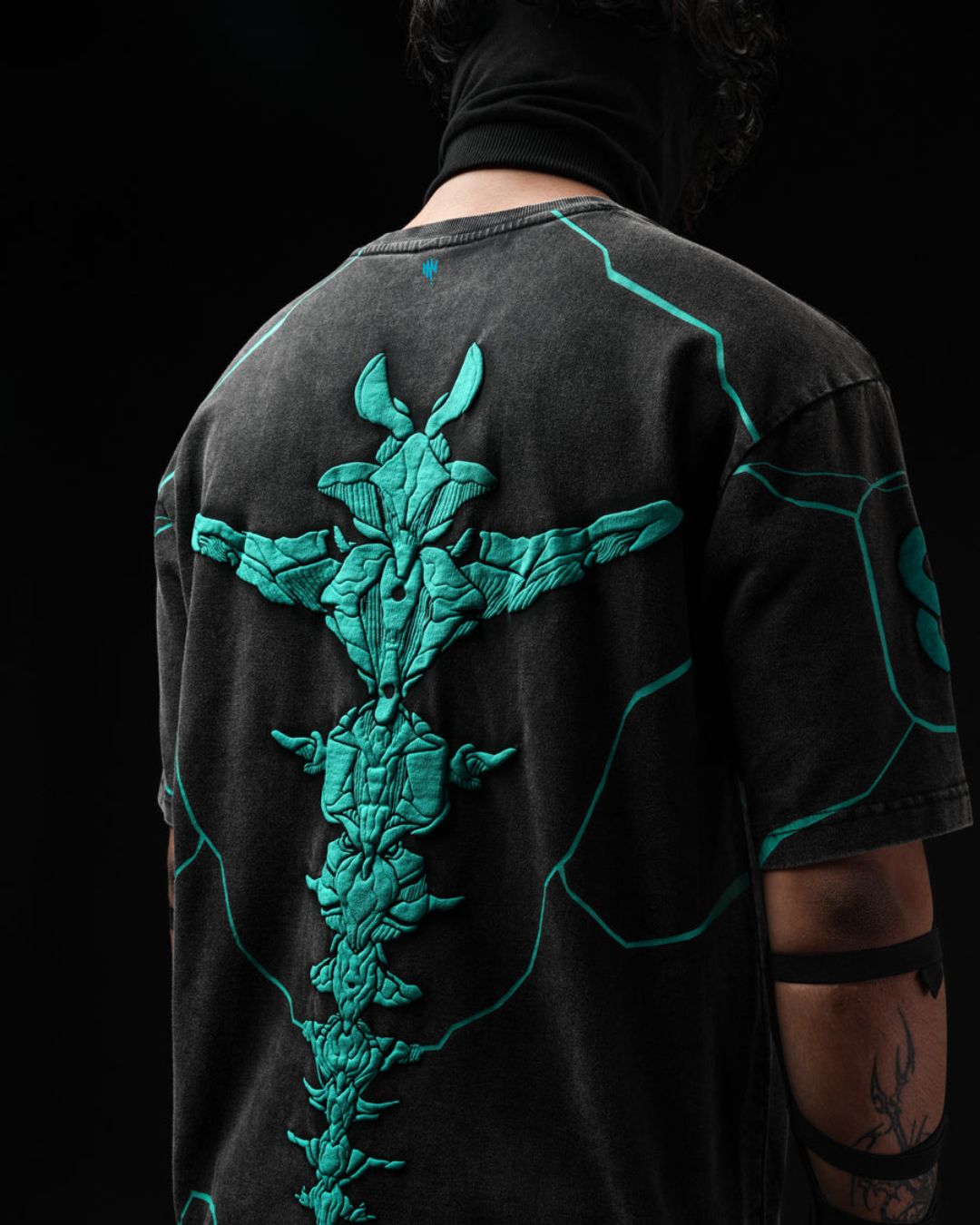 VOIDLINE TEE